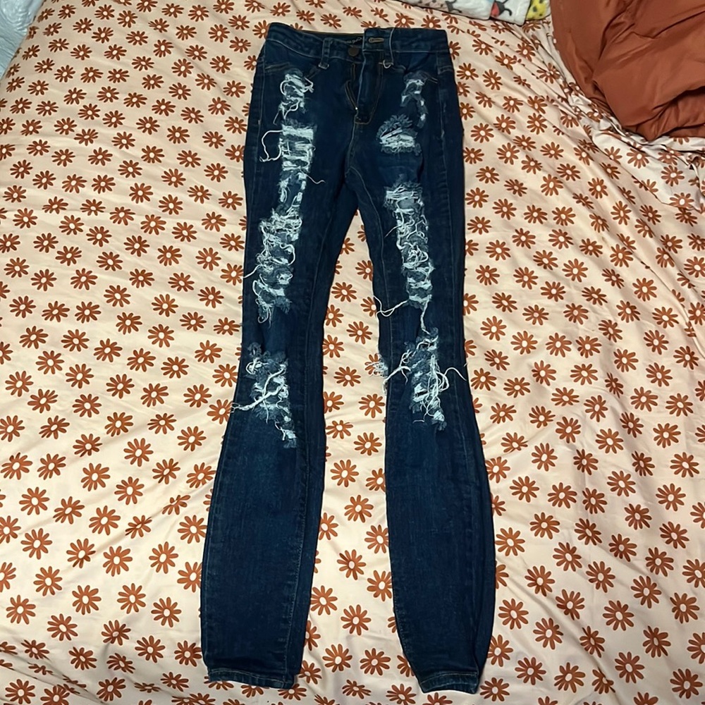 Fashion Nova ripped skinny jeans